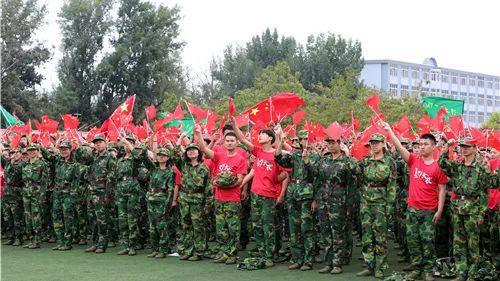 为什么现在手机不可以播放3d电影？游戏画面